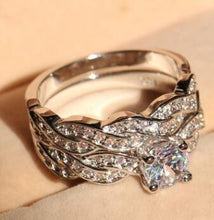 Load image into Gallery viewer, New set of rings wedding ring set men and women couple ring jewelry