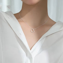 Load image into Gallery viewer, S925 Silver New Style Collarbone Necklace Small Heart-shaped