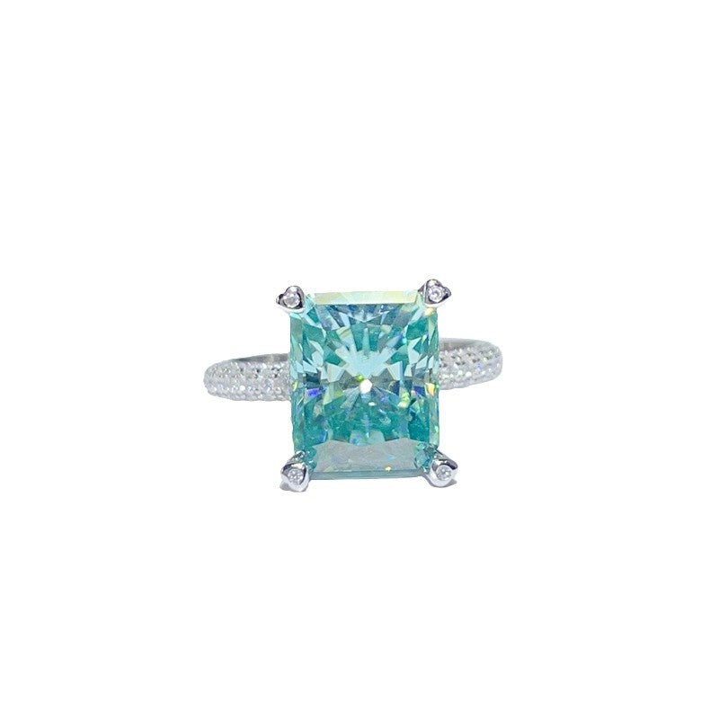 Para Green Ledean 5 Karat Moissanite Ring