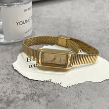 Load image into Gallery viewer, Women&#39;s High-looking Bracelet Art Watch