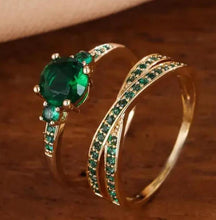 Load image into Gallery viewer, Emerald Zircon High-grade Retro Temperament Design Light Luxury Ring