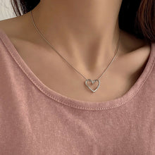 Load image into Gallery viewer, Hollowed Heart Shape Necklace Female Pendant Clavicle Chain