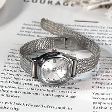 Load image into Gallery viewer, Good-looking Vintage Waterproof Advanced Quartz Watch