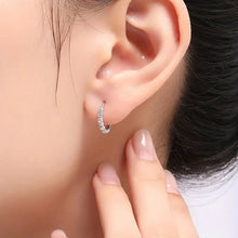 Load image into Gallery viewer, Simple Delicate Earrings Women&#39;s Fashion